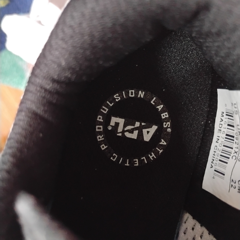 Apl Shoes - Picture 7 of 9